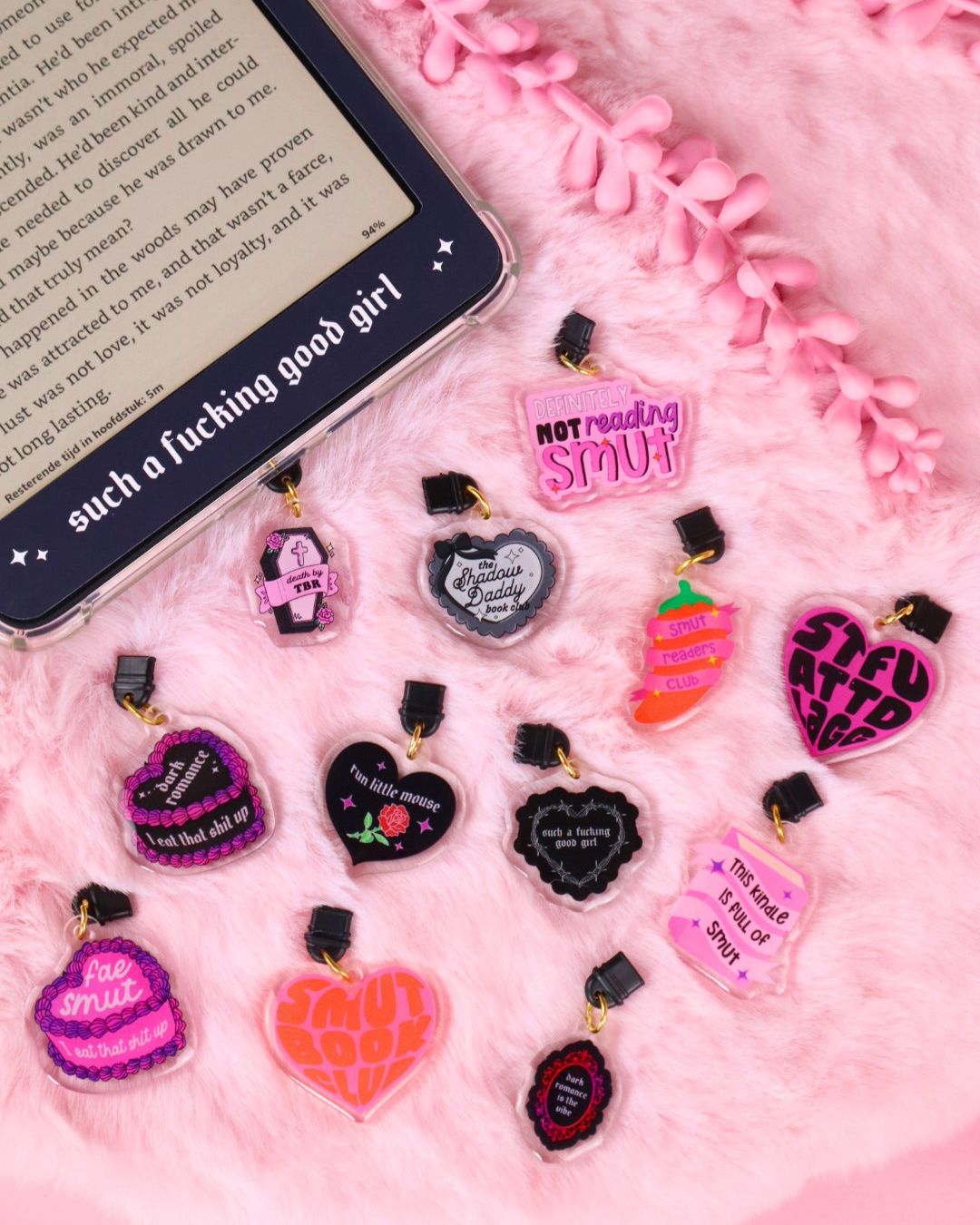 Shadow Daddy Kindle Charm inspired by Rhysand, Xaden, Azriel, Casteel, and Cardan – romantasy bookish accessory for Kindle, Kobo, and eReaders.