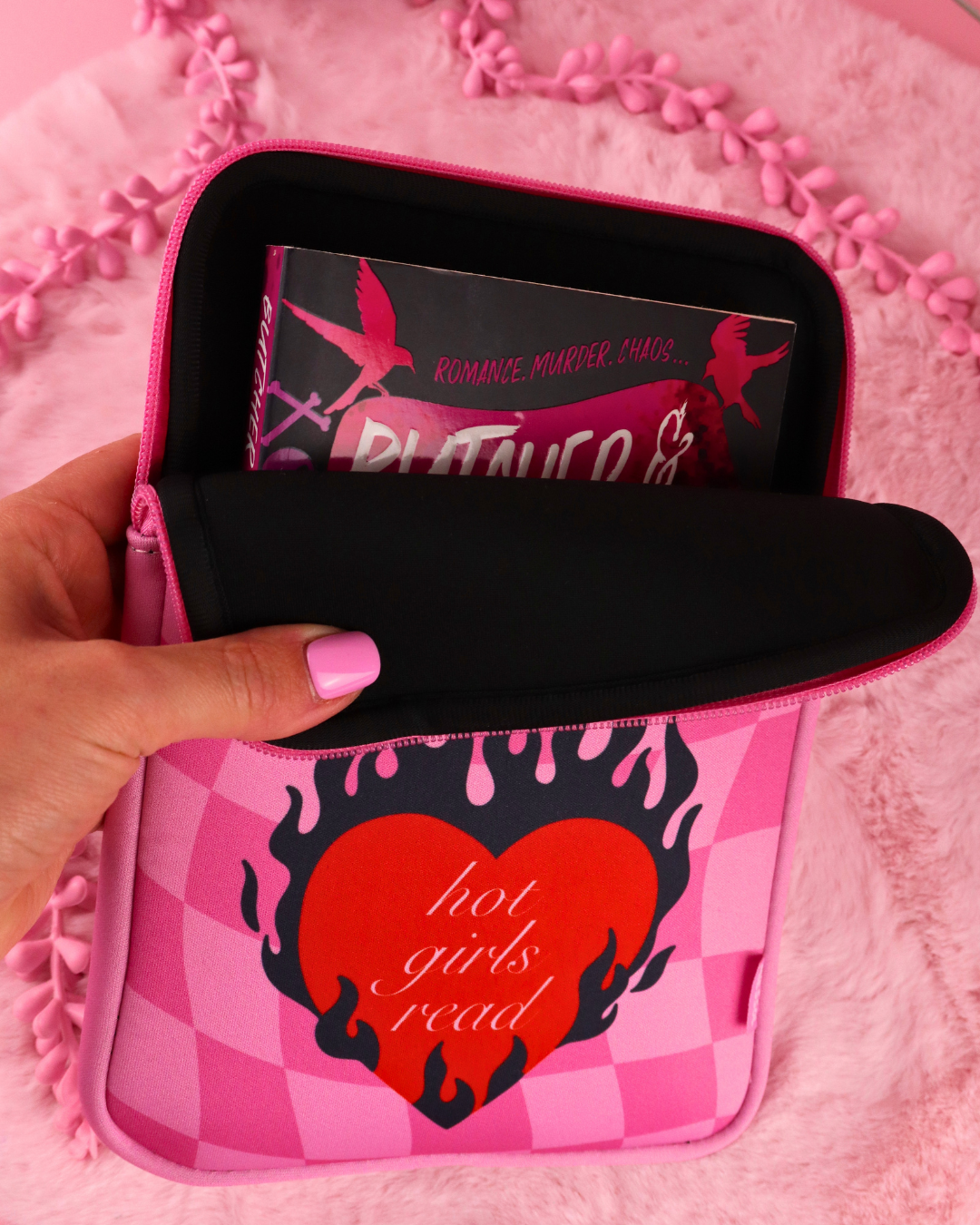 kindle sleeve, booktok gift, bookish gift for readers, dark romance merch, romantasy gift, booktok, bookstagram, kindle pouch, kindle sleeve, kobo sleeve, kobo case, bookish gift, cute pink ereader sleeve, hot girls read, smut readers, spicy books, spicy book lovers, ereader case, ereader sleeve