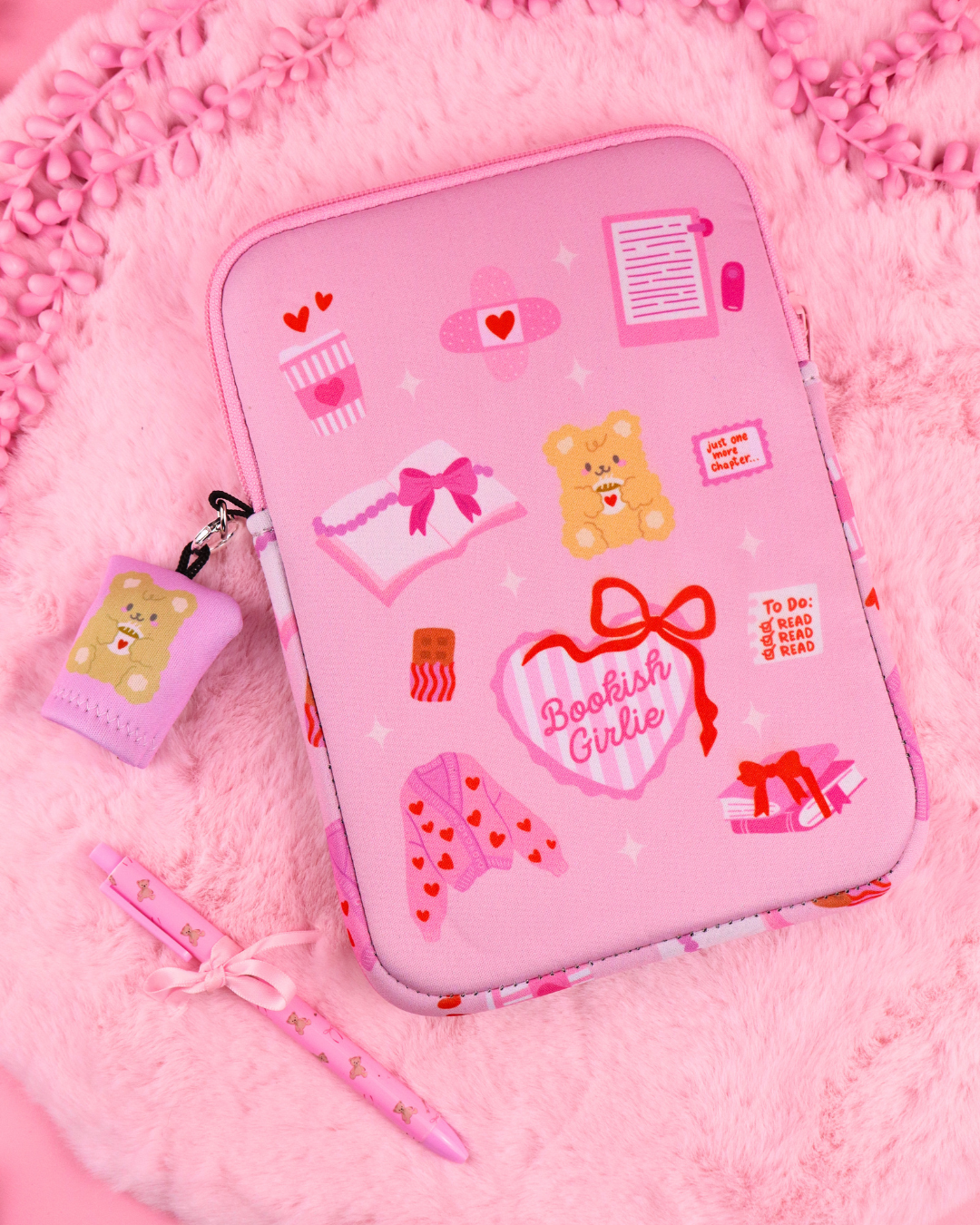 kindle sleeve, booktok gift, bookish gift for readers, dark romance merch, romantasy gift, booktok, bookstagram, kindle pouch, kindle sleeve, kobo sleeve, kobo case, bookish gift, cute pink ereader sleeve