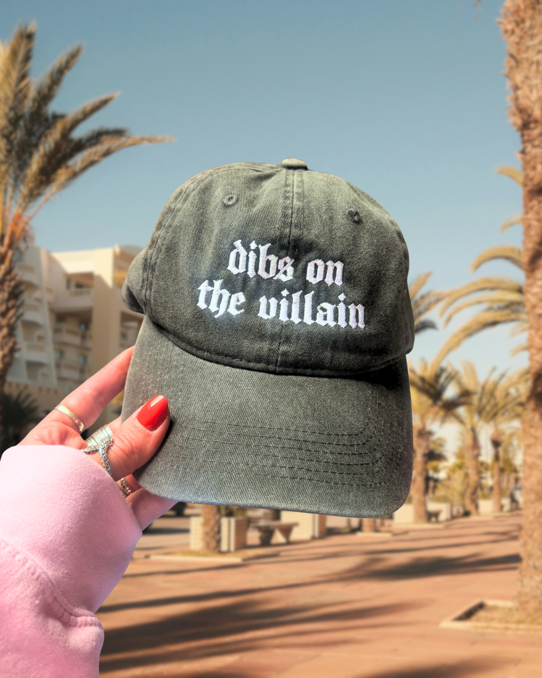 dibs on the villain baseball cap, black bookish cap, pink bookish cap, bookish merch, shadow daddy, xaden, kingfisher, fourth wing, quicksilver, booktok, bookstagram, book lover, apparel for readers, romantasy reader, romance books, villains, dark romance