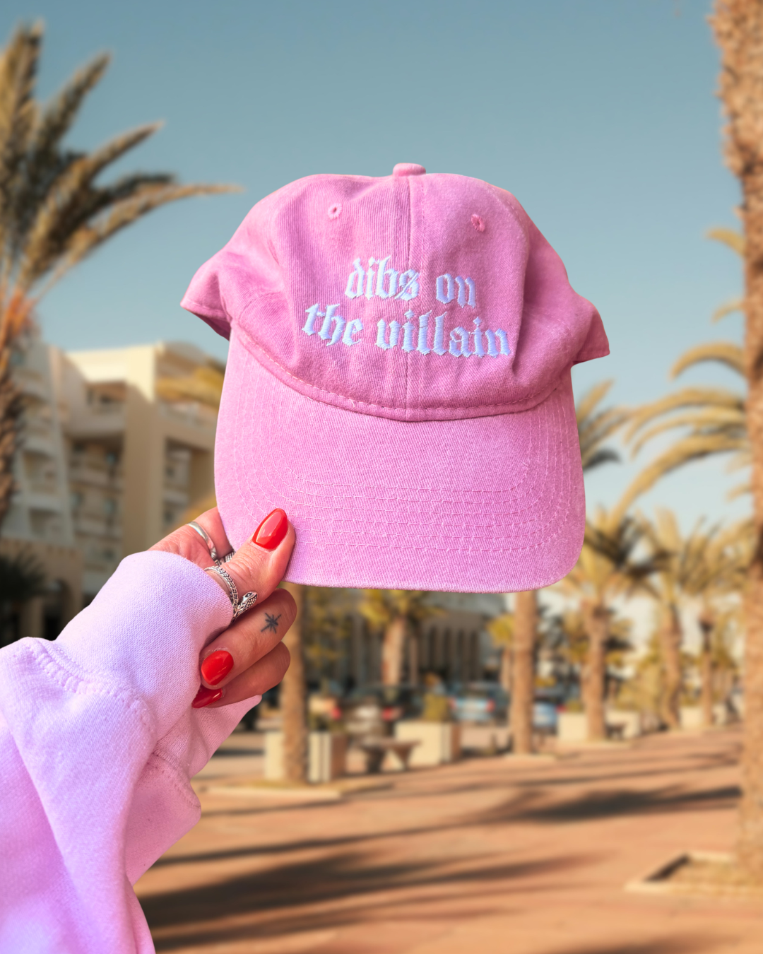 dibs on the villain baseball cap, black bookish cap, pink bookish cap, bookish merch, shadow daddy, xaden, kingfisher, fourth wing, quicksilver, booktok, bookstagram, book lover, apparel for readers, romantasy reader, romance books, villains, dark romance