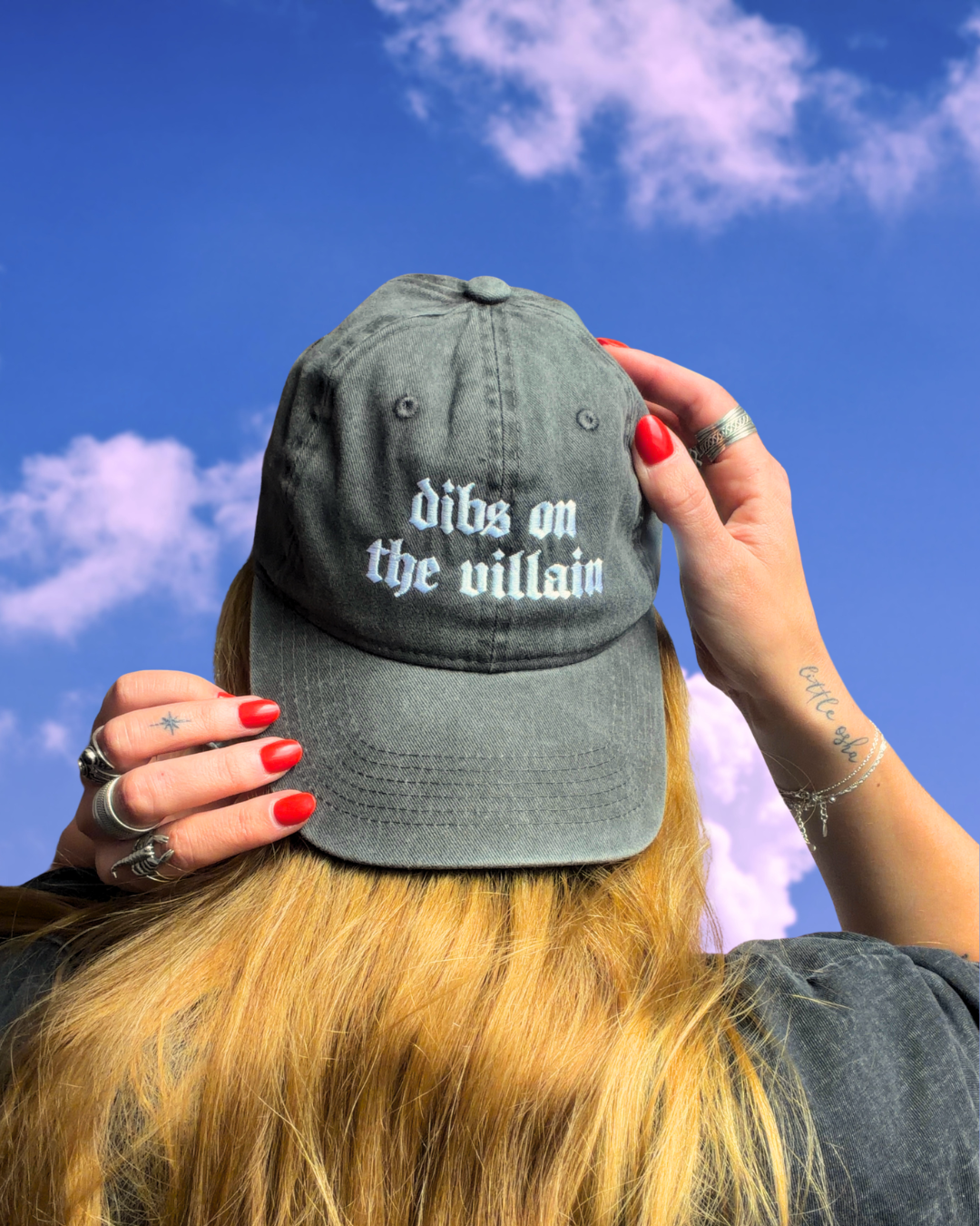 dibs on the villain baseball cap, black bookish cap, pink bookish cap, bookish merch, shadow daddy, xaden, kingfisher, fourth wing, quicksilver, booktok, bookstagram, book lover, apparel for readers, romantasy reader, romance books, villains, dark romance