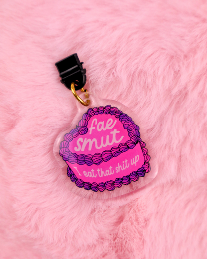 dark romance gift run little mouse charm, booktok, smut reader gift,  bookish gift book bestie, kindle charm, spicy books, dark romance, fae smut, faerie smut, shadow daddy