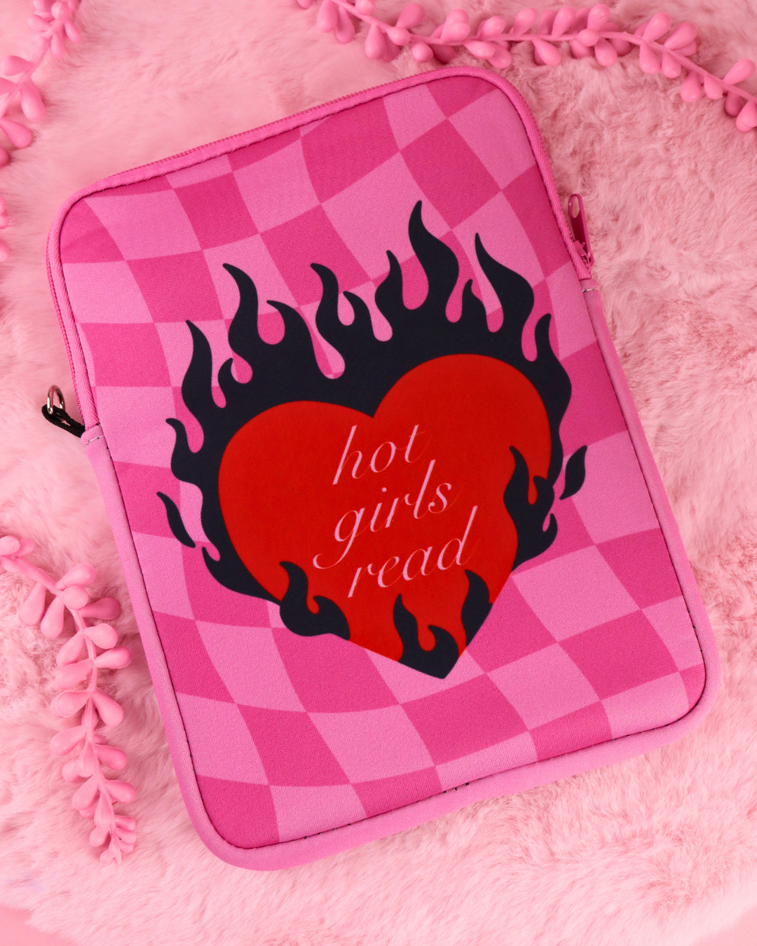 kindle sleeve, booktok gift, bookish gift for readers, dark romance merch, romantasy gift, booktok, bookstagram, kindle pouch, kindle sleeve, kobo sleeve, kobo case, bookish gift, cute pink ereader sleeve, hot girls read, smut readers, spicy books, spicy book lovers, ereader case, ereader sleeve