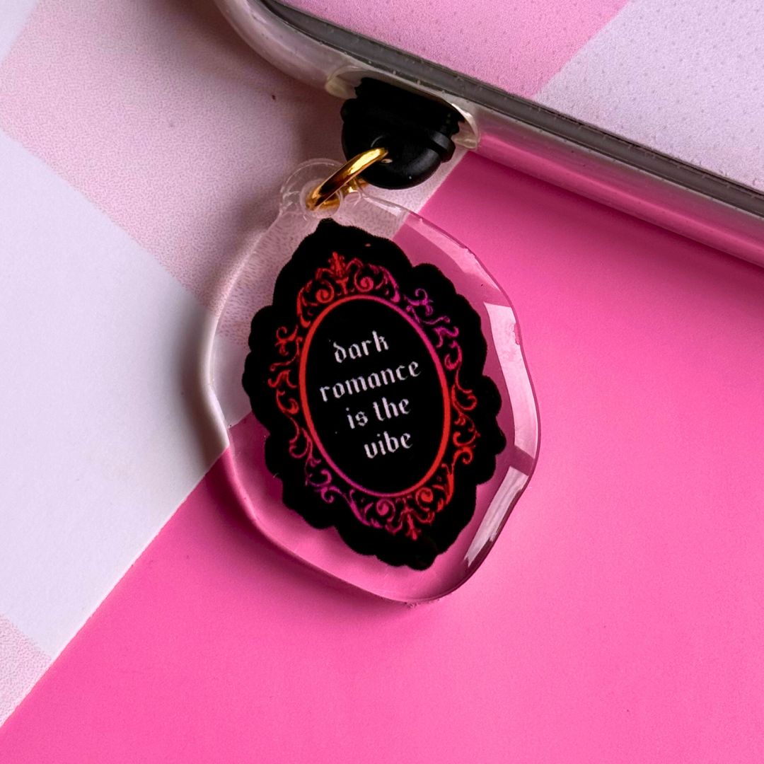 kindle , kobo charms usbc plug for readers of dark romance