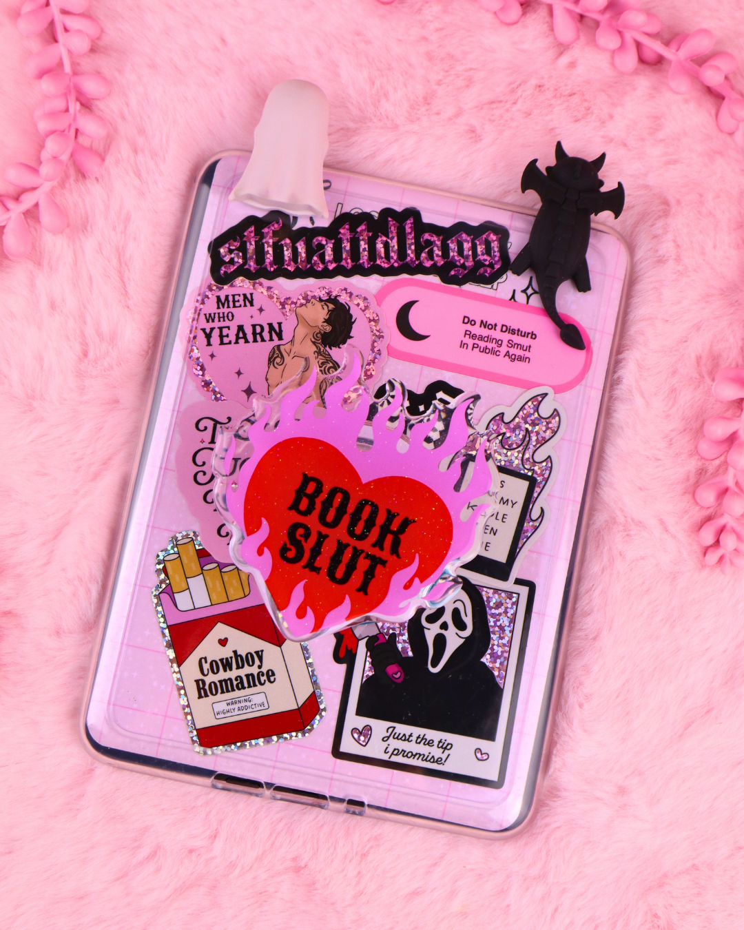 masked men kindle grip, bookish gift, cute phone grip, bookish merch, book lover gift, kindle and kobo grip, kindle accessories, villain lovers, enemies to lovers, booktok, dark romance, romantasy, e-reader accessories, kindle charm, bookish gift, ereader must haves, touch her and die