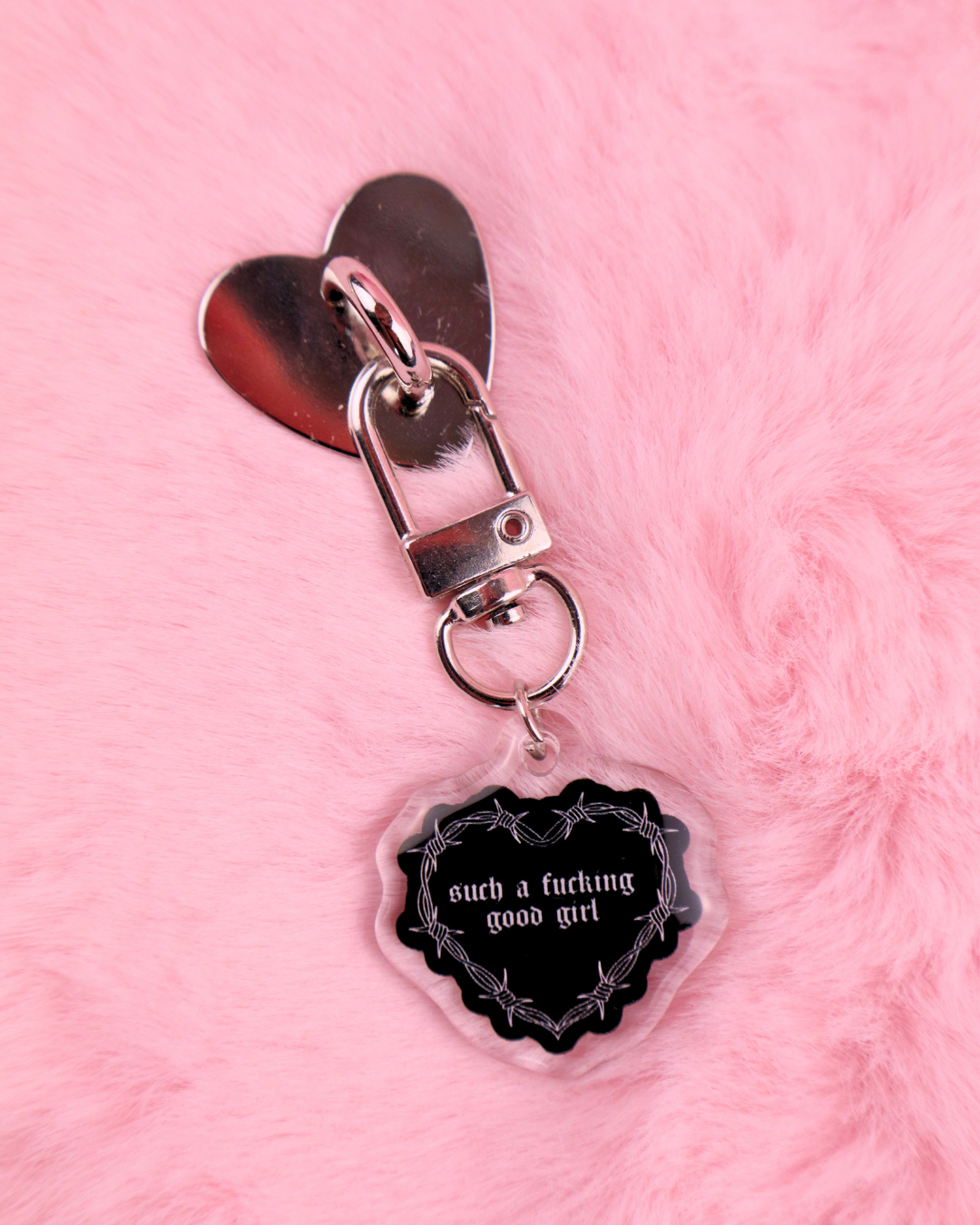 dark romance gift run little mouse charm, booktok, smut reader gift,  bookish gift book bestie, kindle charm, spicy books, dark romance, fae smut, faerie smut, shadow daddy