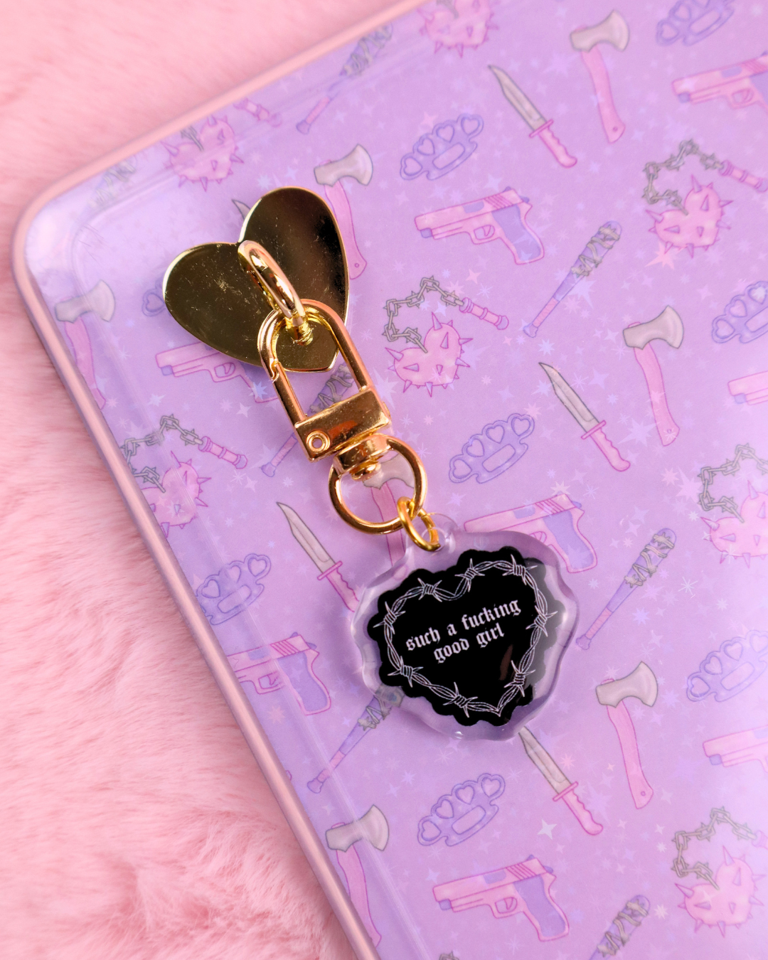 dark romance gift run little mouse charm, booktok, smut reader gift,  bookish gift book bestie, kindle charm, spicy books, dark romance, fae smut, faerie smut, shadow daddy