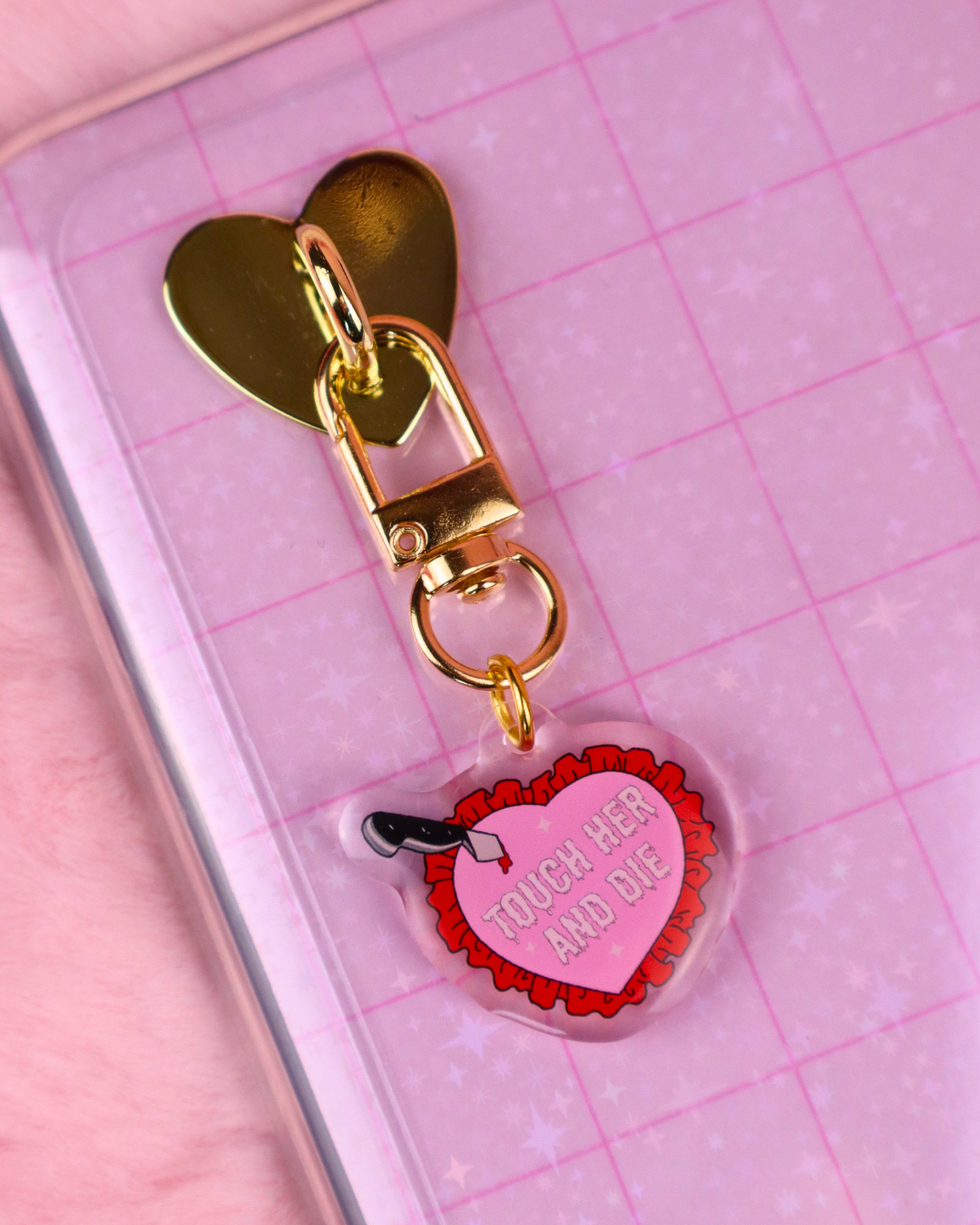 touch her and die kindle charm, usb charm, masked men kindle charm, usb, kindle grip, bookish gift, cute phone grip, bookish merch, book lover gift, kindle and kobo grip, kindle accessories, villain lovers, enemies to lovers, booktok, dark romance, romantasy, e-reader accessories, kindle charm, bookish gift, ereader must haves