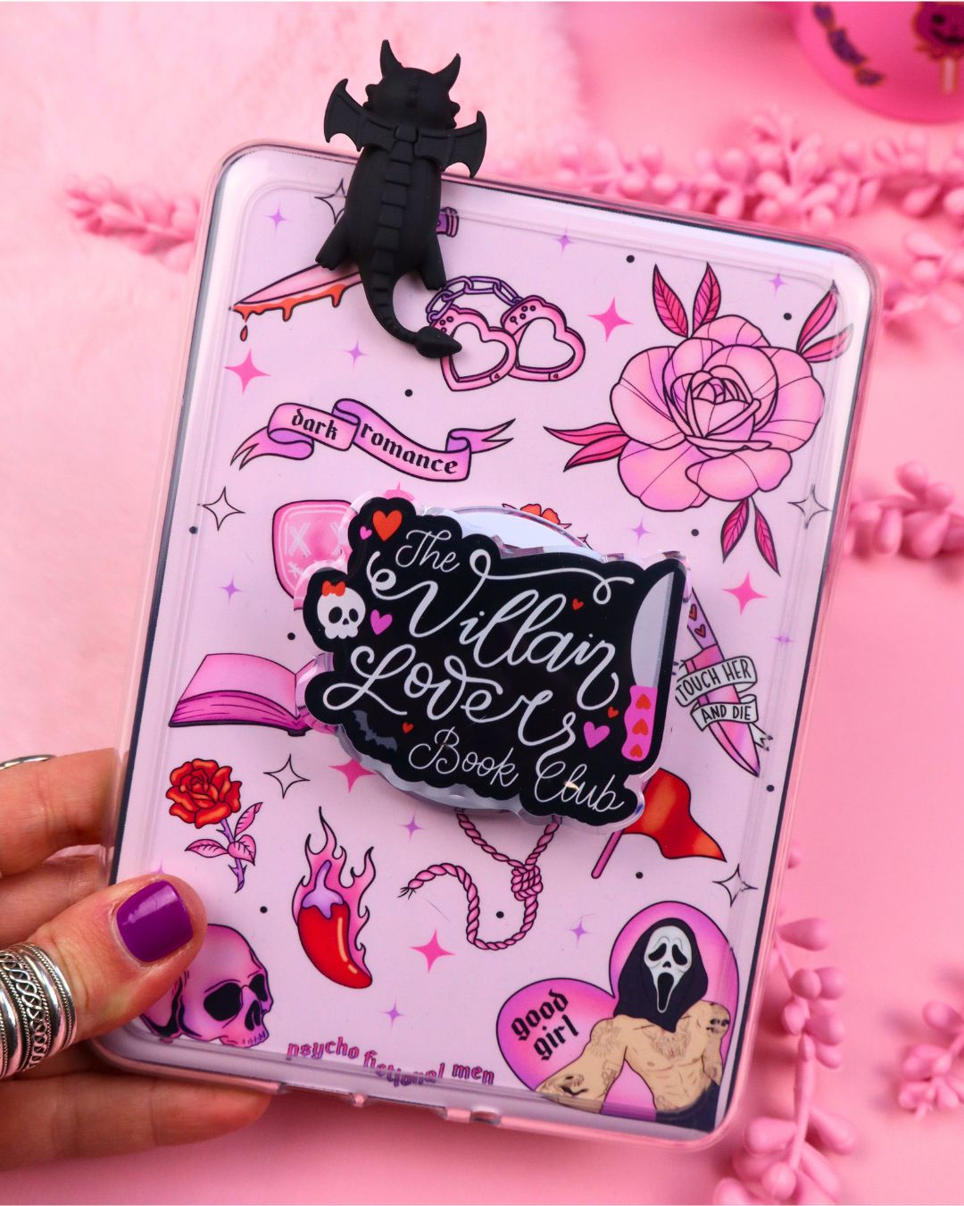 kindle and kobo grip, kindle accessories, villain lovers, enemies to lovers, booktok, dark romance, romantasy, e-reader accessories, kindle charm